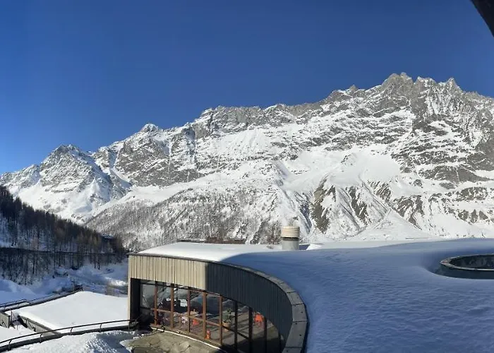 I Dadi Cervinia Apartman *